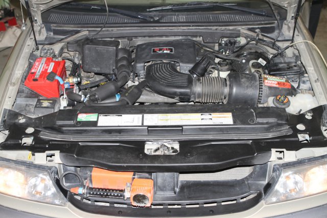 Подкапотная компоновка ГБО на Lincoln Navigator