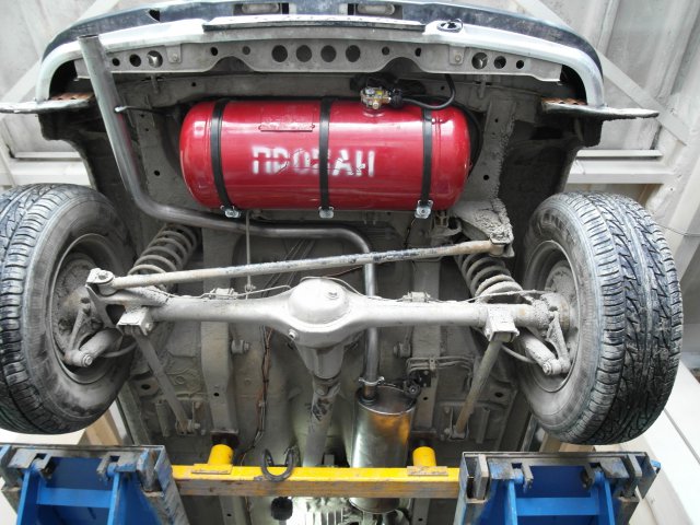 Поставил ГБО — Chevrolet Niva (1G), 1,7 л, 2013 года | стайлинг | DRIVE2